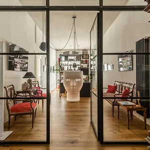 Bed & Breakfast La Design.ata Experience, Rome